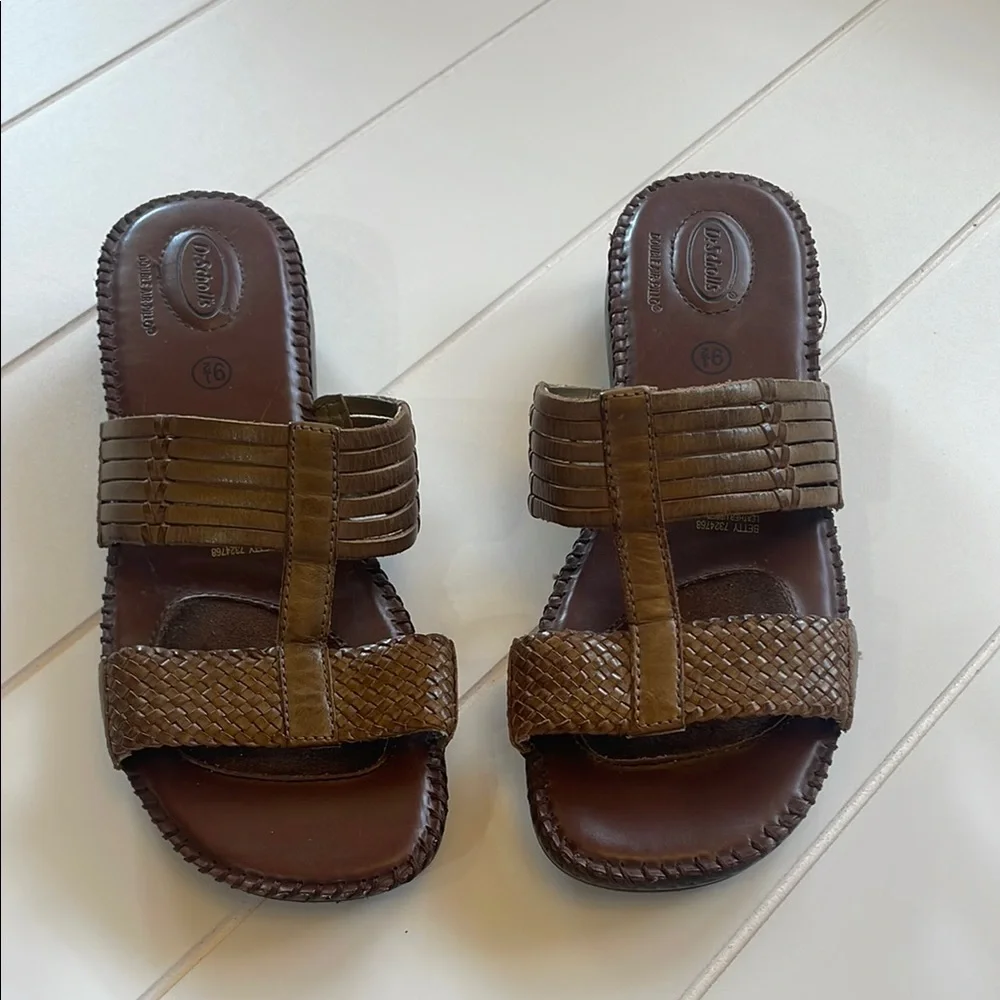 Vintage Dr. scholls Betty Leather double air pillo sandals! Women’s 9.5
